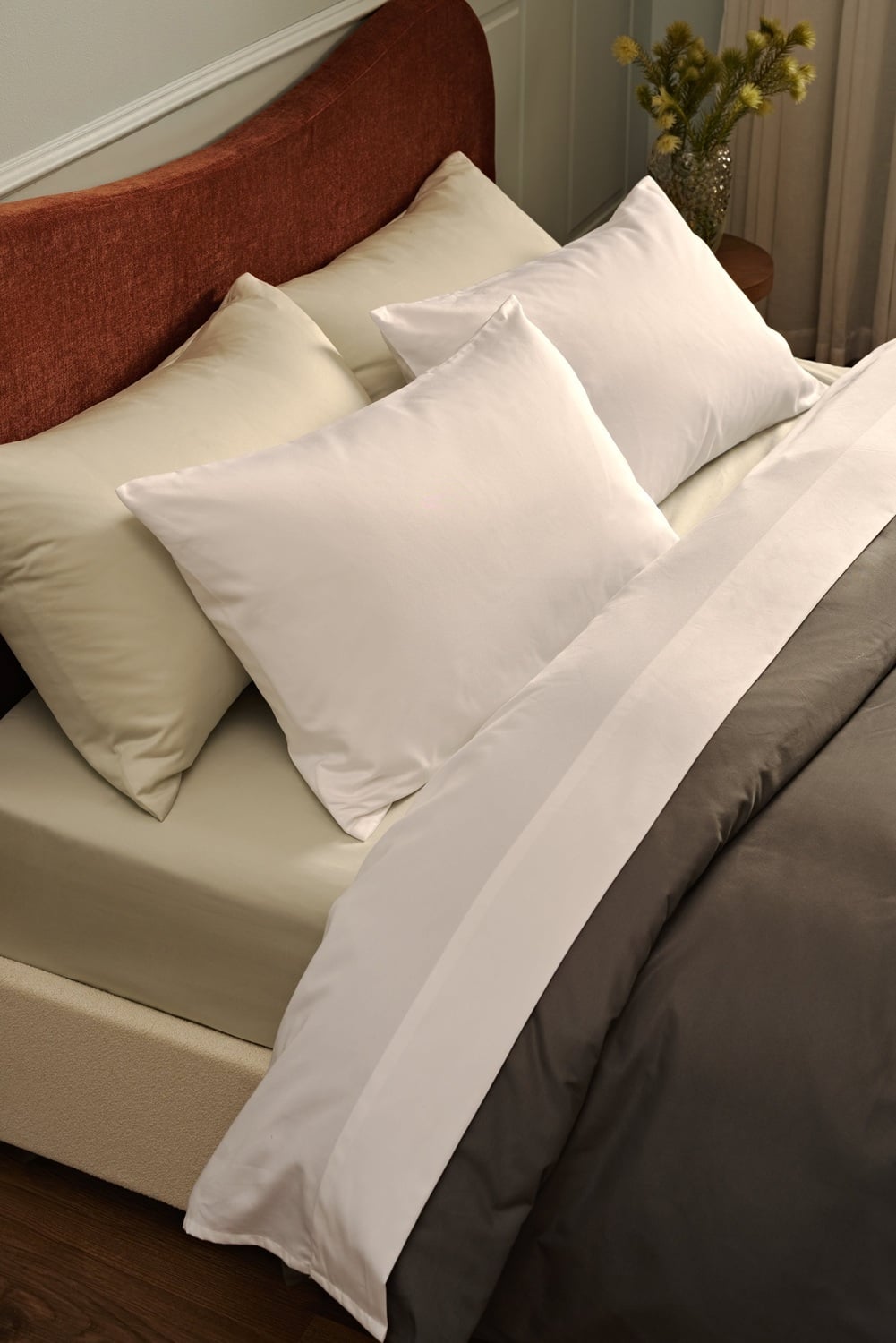 Luxury 1000TC Cotton-Blend Fitted Sheet Set