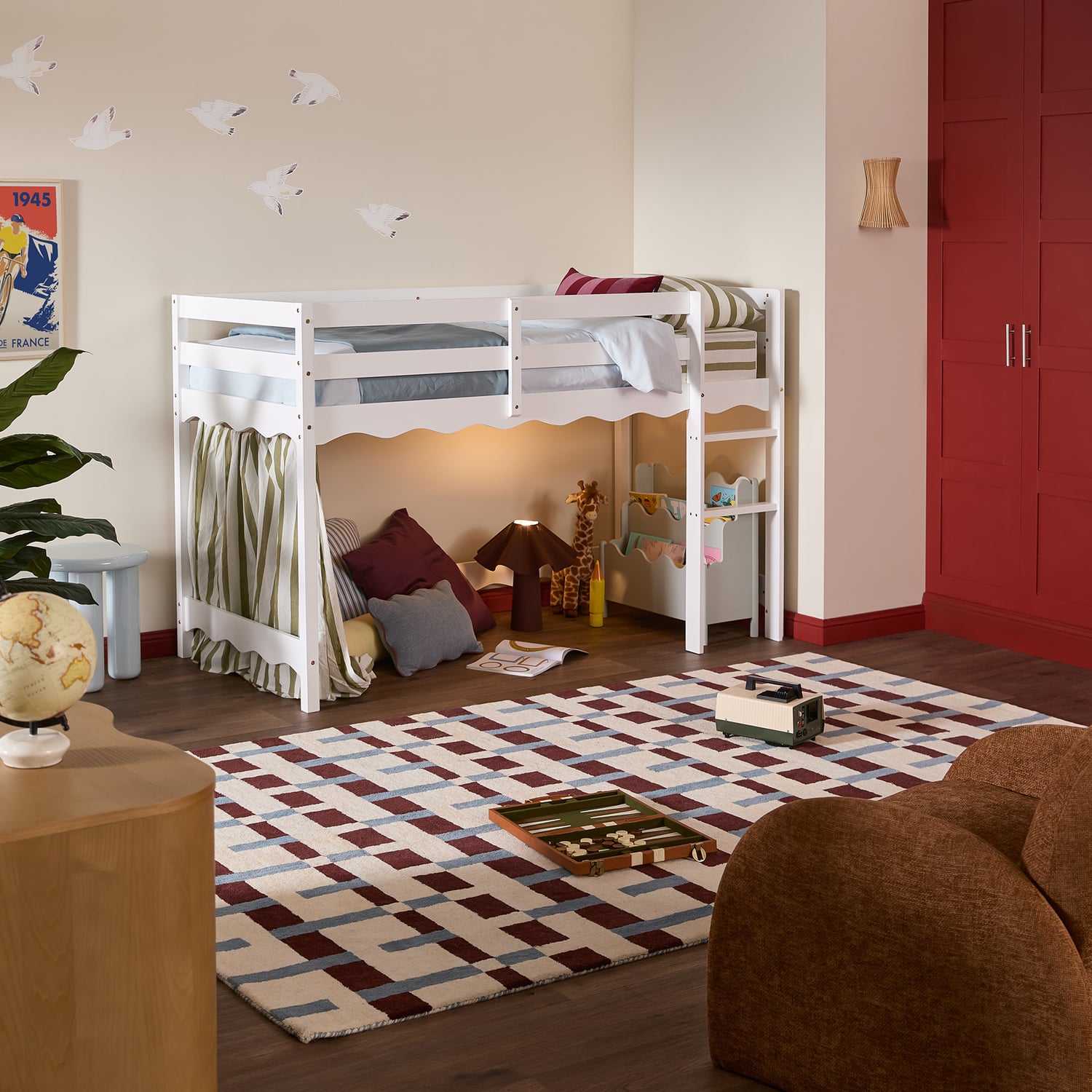Wavy Pine Wood Single Loft Bed