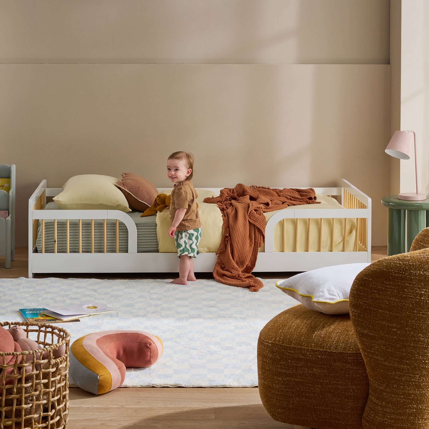 Remy Single Floor Bed