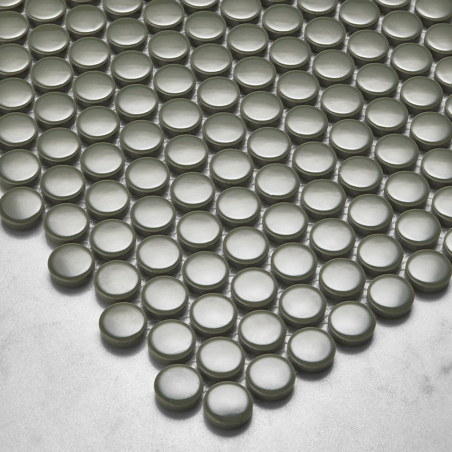Kai Penny Round Porcelain Mosaic Tile