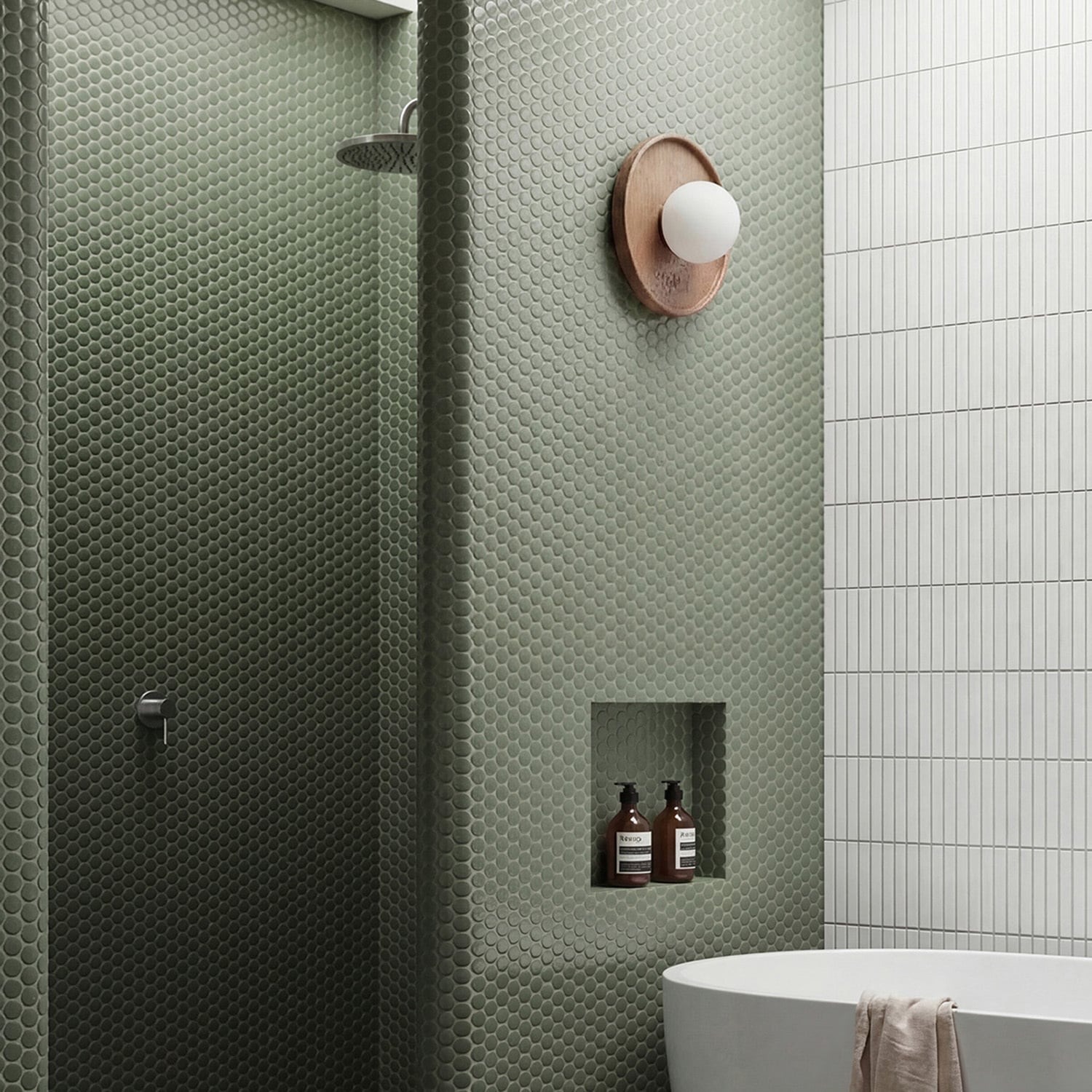 Kai Penny Round Porcelain Mosaic Tile