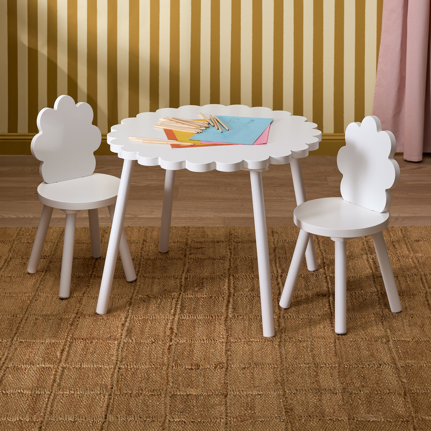 Kids&rsquo; Pippa Table & Chair Set