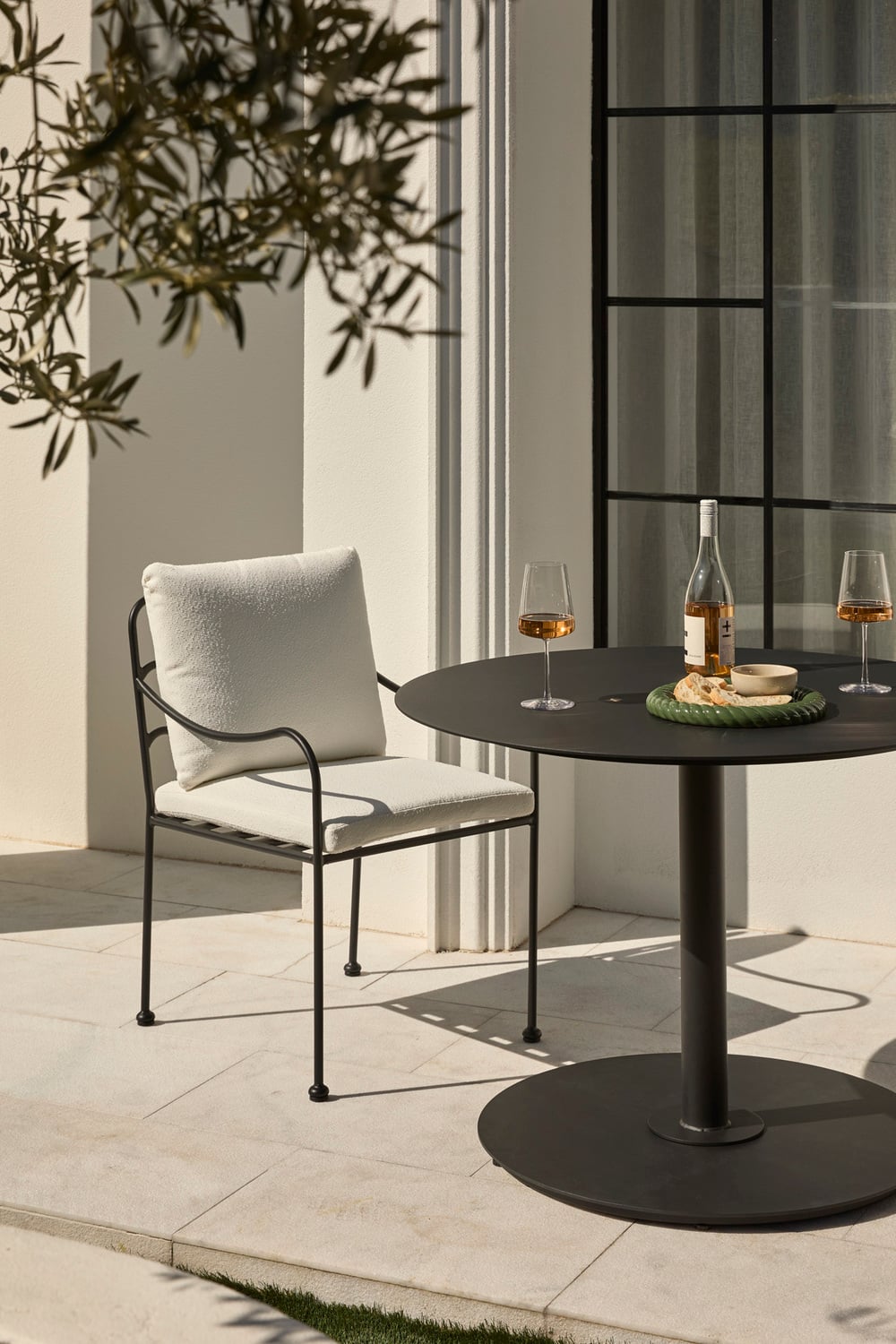 Breeze Outdoor Dining Chairs