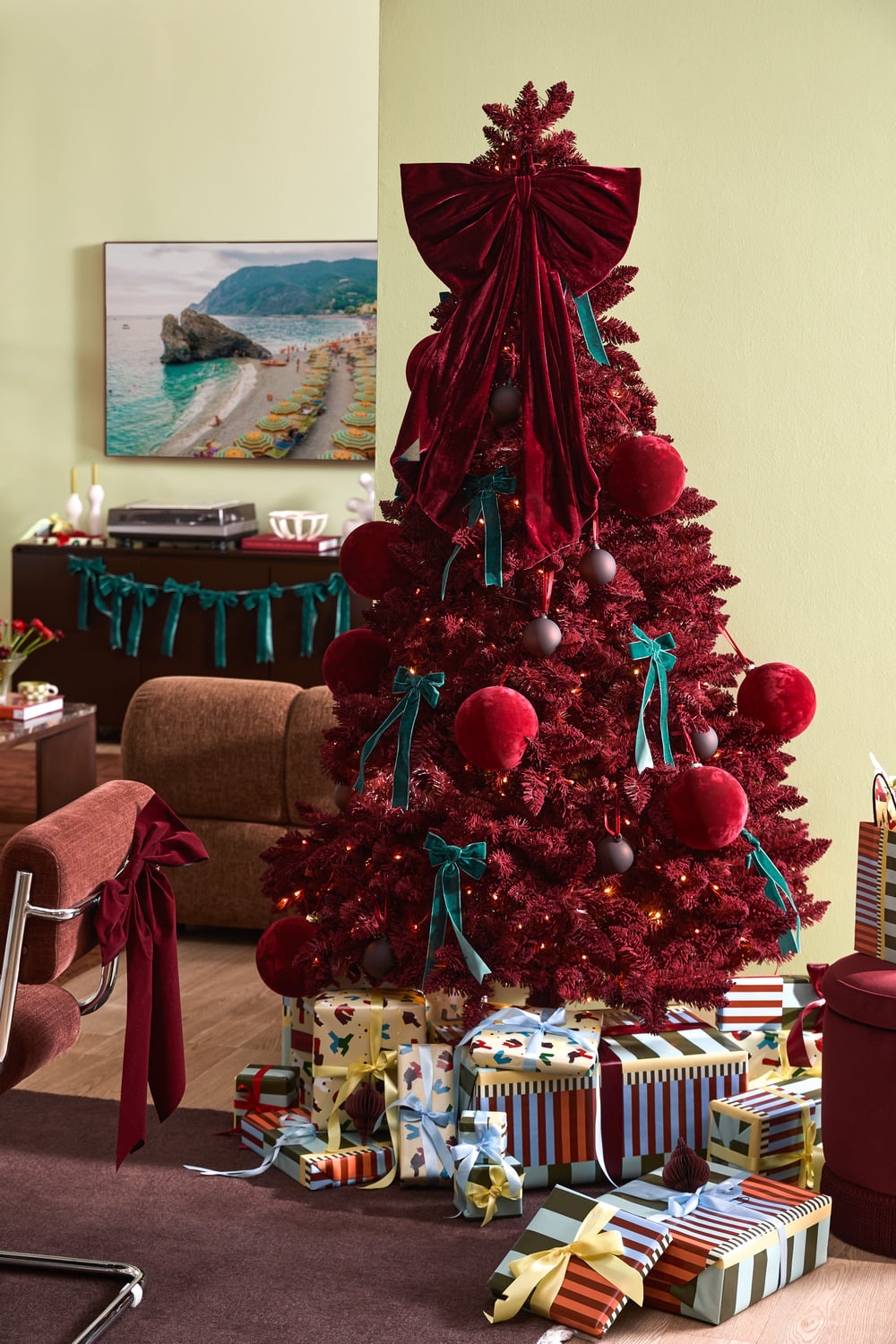 210cm Merlot Noelle LED Christmas Tree