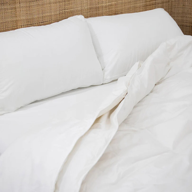White Quenric White Duck Feather Four Seasons Quilt Cover