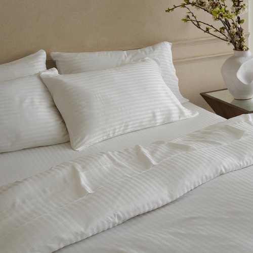 White Stripe Aetius Bamboo Quilt Cover Set