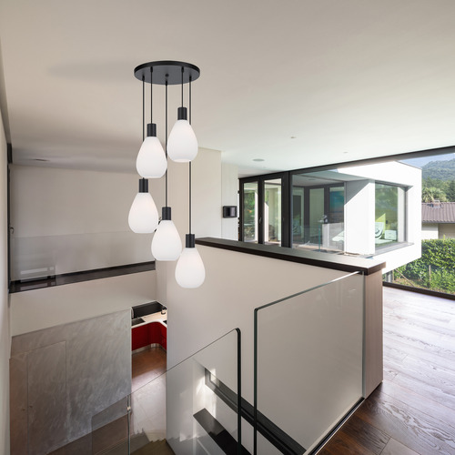 Blanc 5 Light Pendant