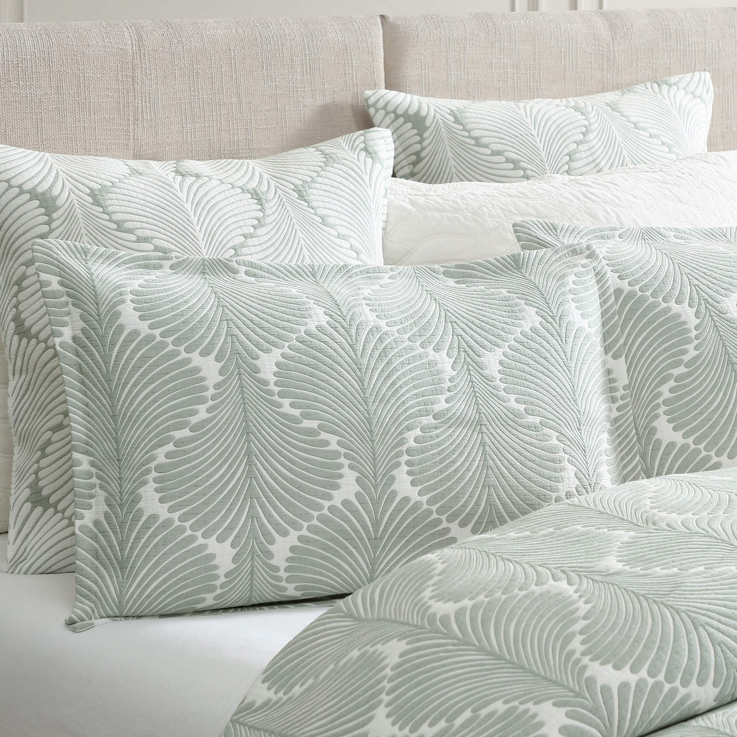 Sage Monsera Jacquard Quilt Cover Set