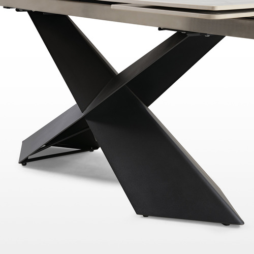 Evelyn Extendable Dining Table