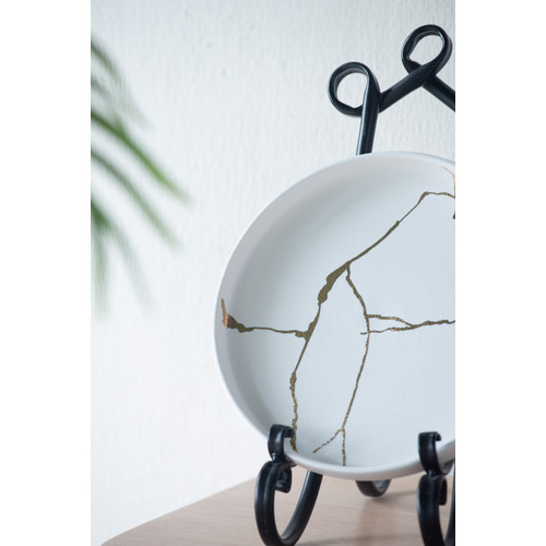 White Lerew 21cm Porcelain Plate