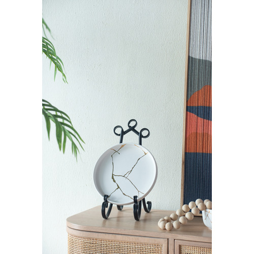 White Lerew 21cm Porcelain Plate