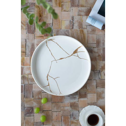 White Lerew 26.5cm Porcelain Plate