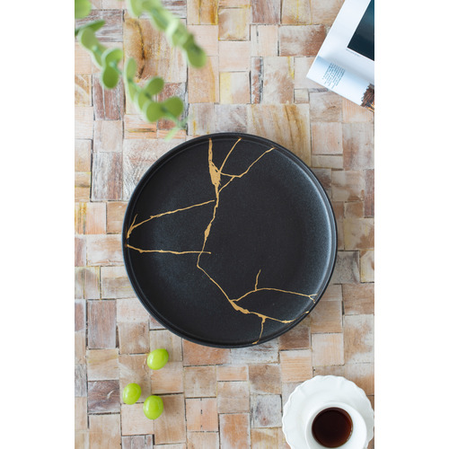 Black Lerew 26.5cm Porcelain Plate