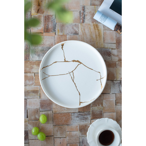 White Lerew 21cm Porcelain Plate