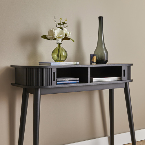 Logan-Console-Table