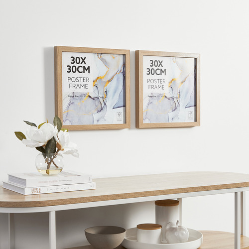 Natural-Kyra-Poster-Frames