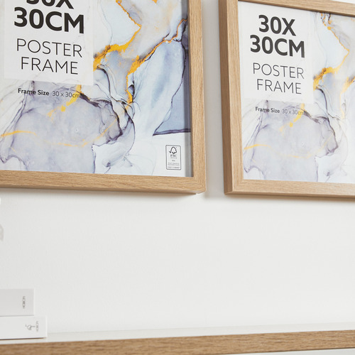 Natural-Kyra-Poster-Frames
