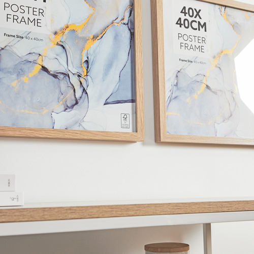 Natural-Kyra-Poster-Frames