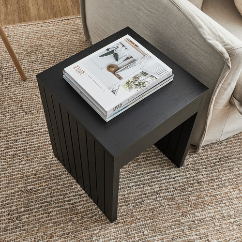 Alia-Side-Table