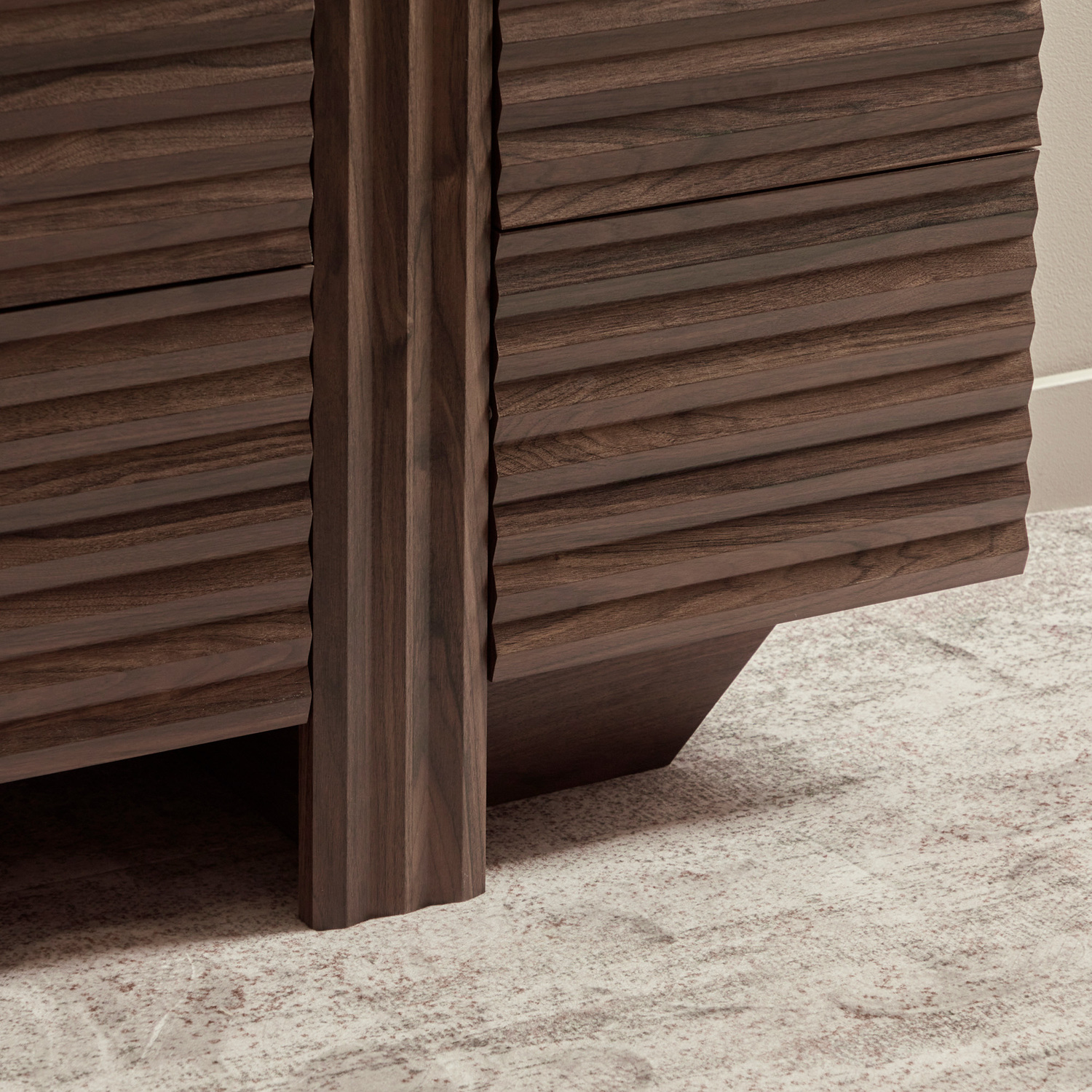 Linden 6 Drawer Chest