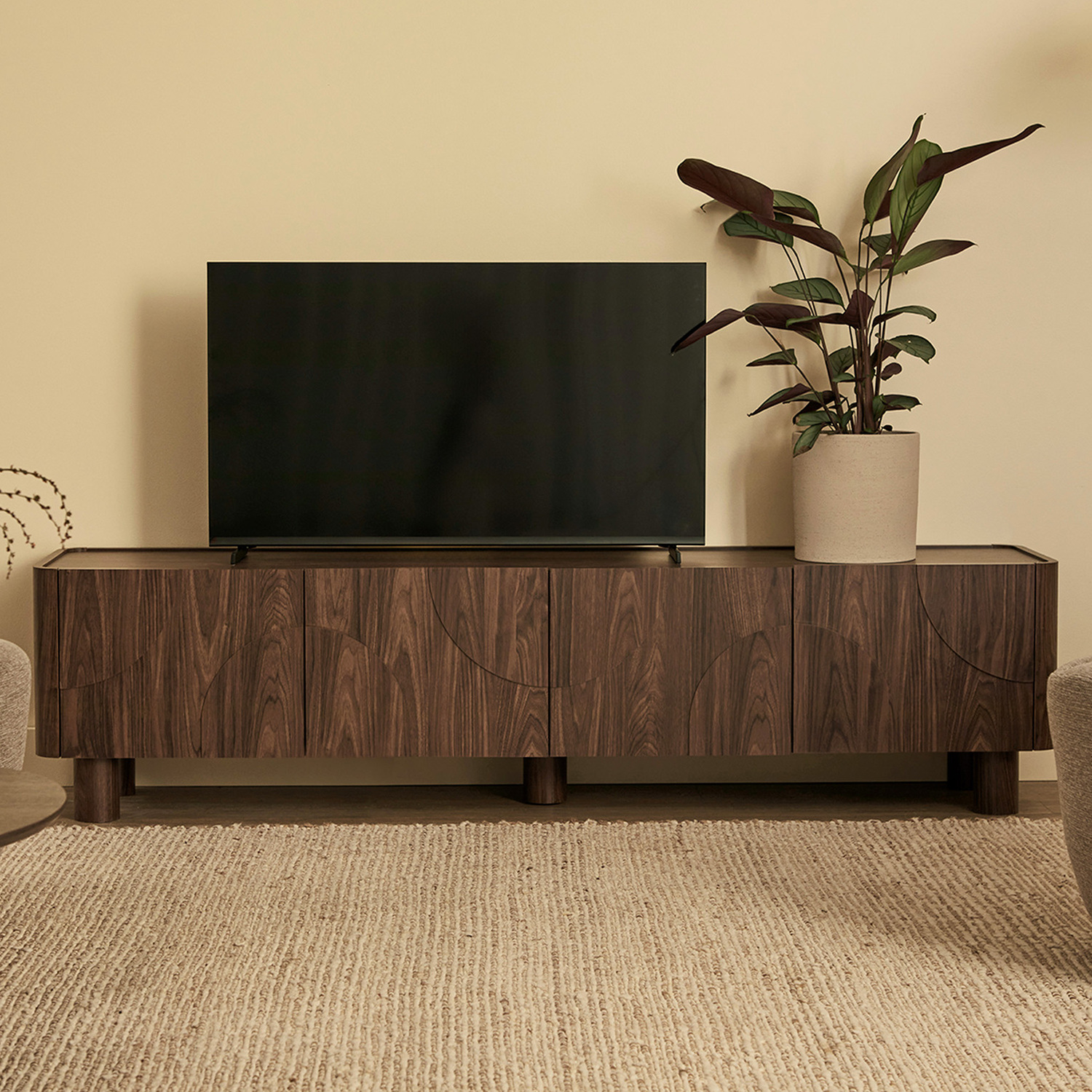Piper Entertainment Unit