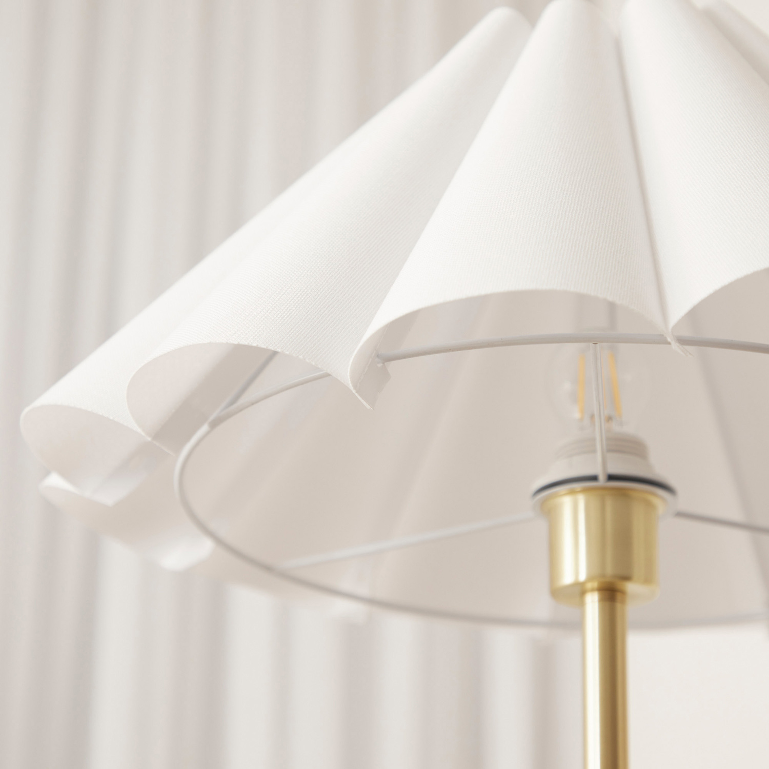 Zoila Iron Floor Lamp
