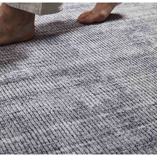 Pewter Travertine WoolBlend Rug Temple & ster