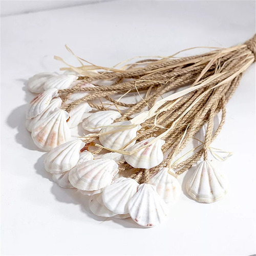 Hemp Rope & Shell Hanging D&eacute;cor
