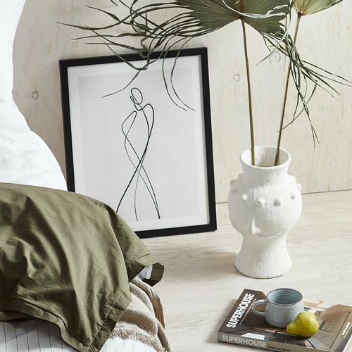 Line-Girl-1-Framed-Wall-Art-83AF-1
