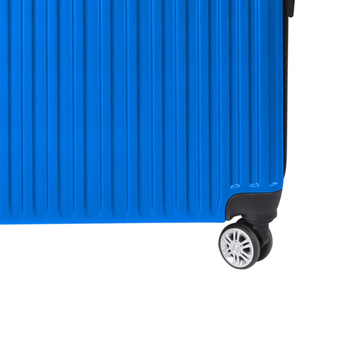 78cm Cornelia Lightweight Suitcase