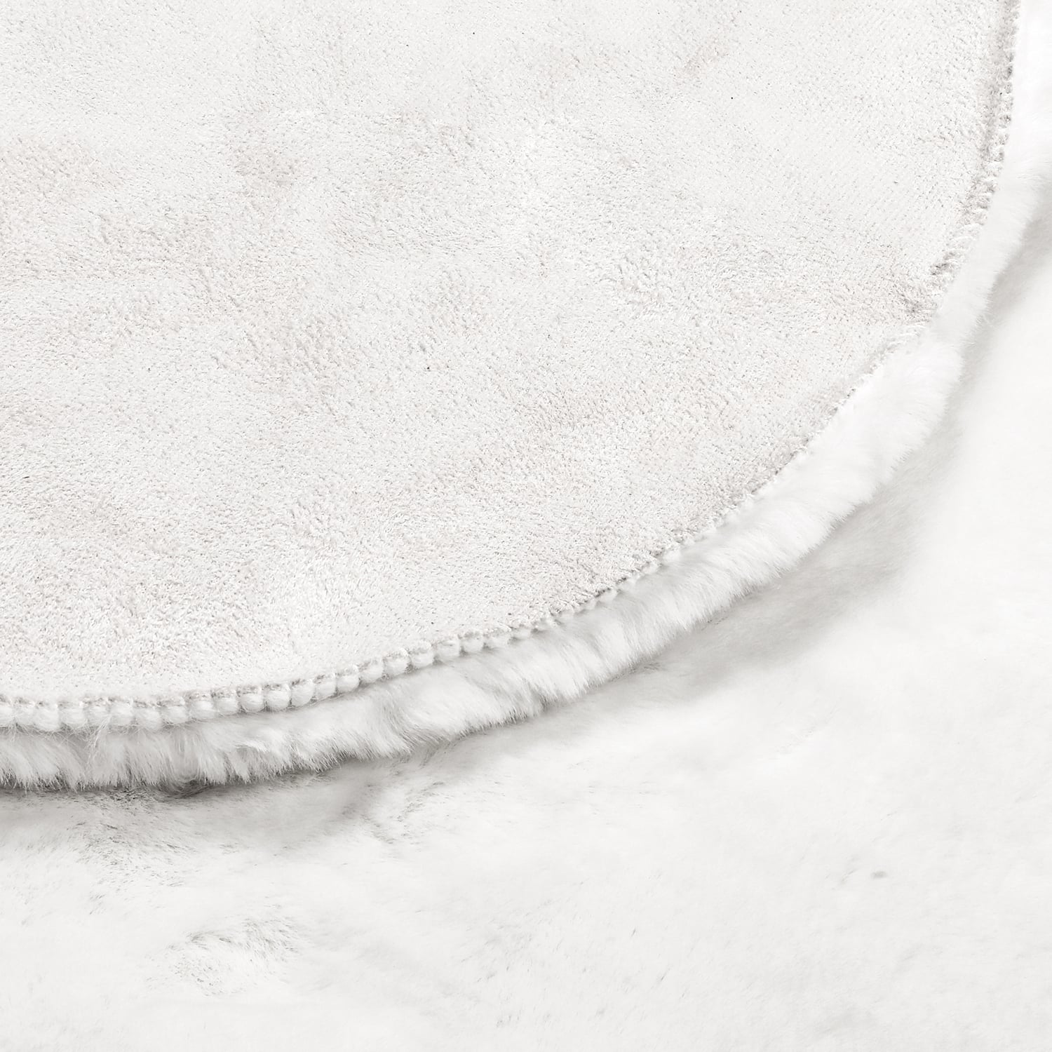 White Leox Power-Loomed Faux Fur Rug