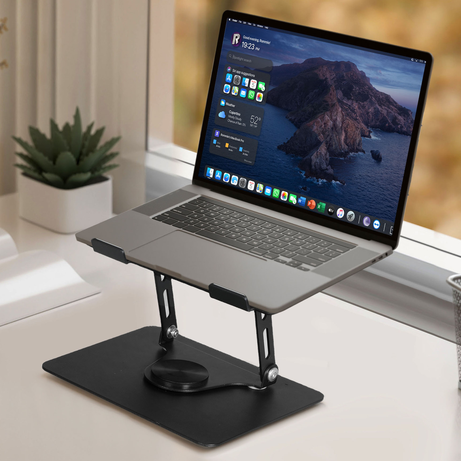 Herle Aluminium Adjustable Mobile Phone & Tablet Stand