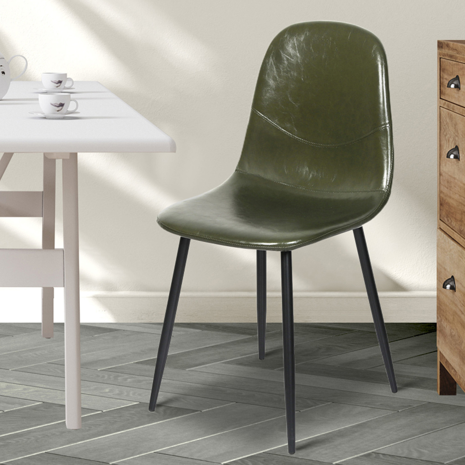 Eames-Replica-Dining-Chairs