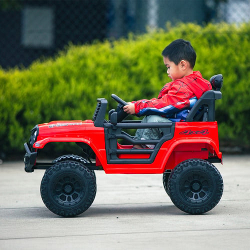 Lenoxx Kids' Jeep-Inspired Remote Controlled Ride-on Electric Car