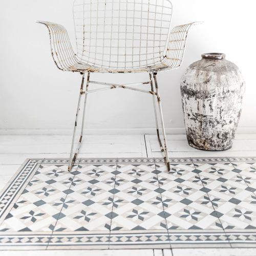 Cream Gothic Vinyl Floor Mat Temple & ster