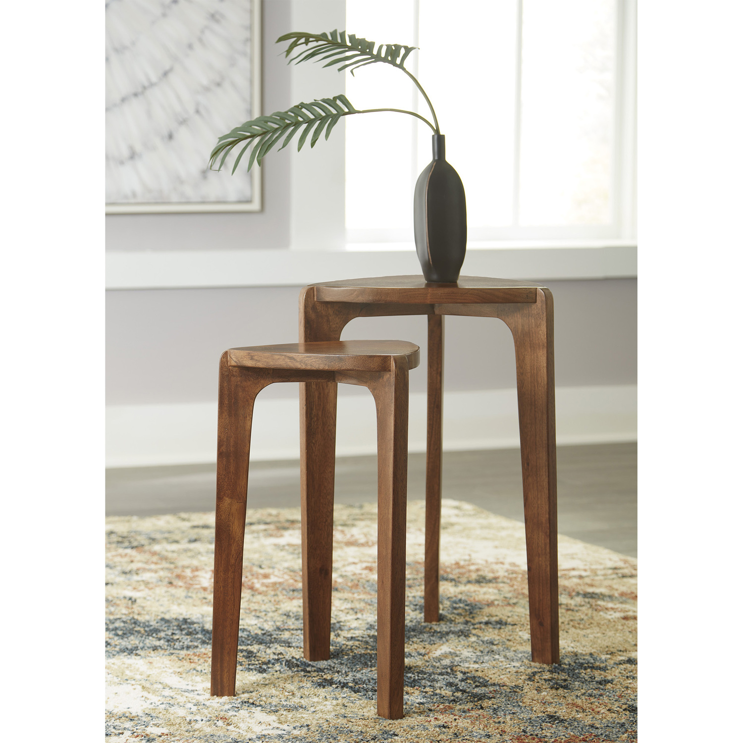 2 Piece Vyllo Nesting Side Table Set