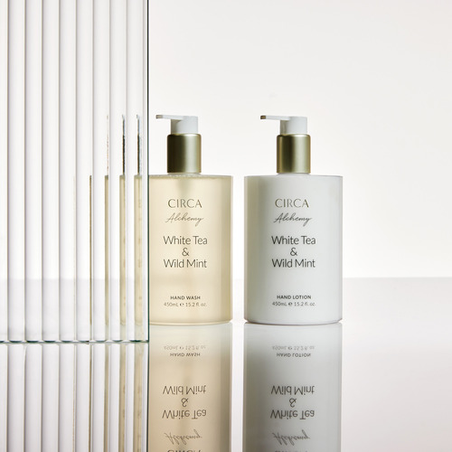 450ml Kitchen Alchemy White Tea & Wild Mint Hand Care Set