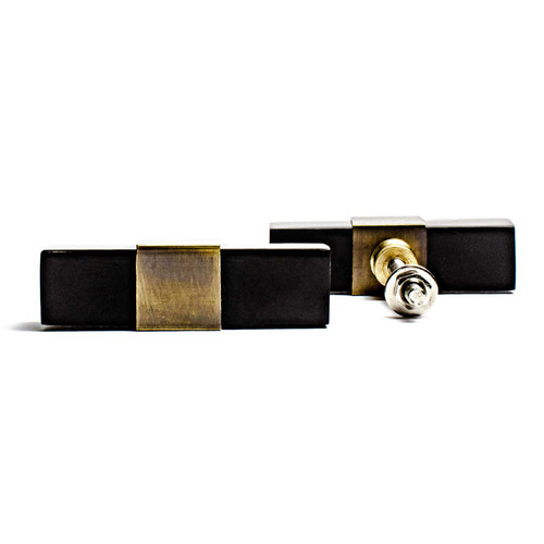 Cubed-Resin-Pull
