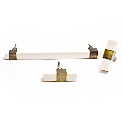 Cubed-Resin-Pull