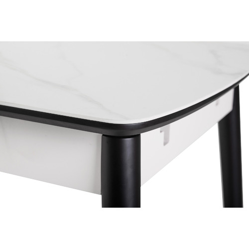 Skive-Extension-Dining-Table