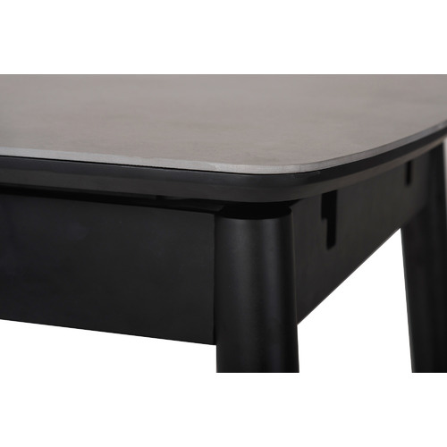 Skive-Extension-Dining-Table