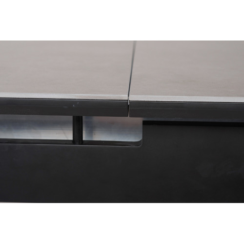 Skive-Extension-Dining-Table