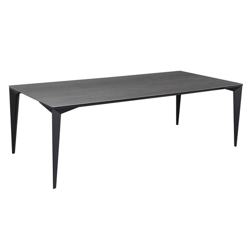 Quill Outdoor Dining Table