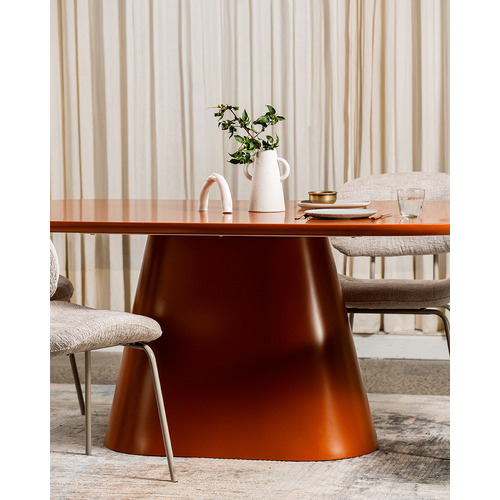 Sade Dining Table