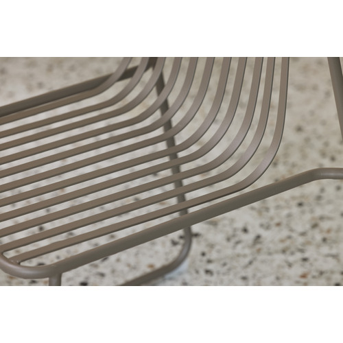 Swan-Curved-Outdoor-Dining-Chairs