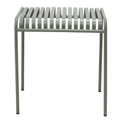 Swan-Outdoor-Dining-Table