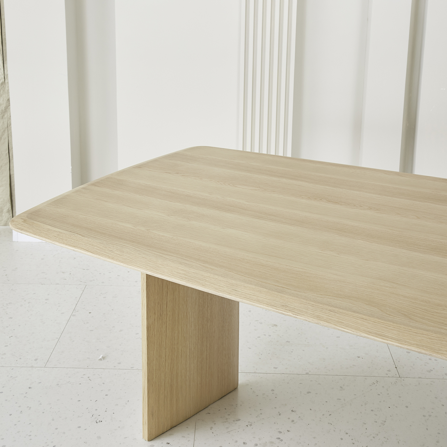 Torin Dining Table