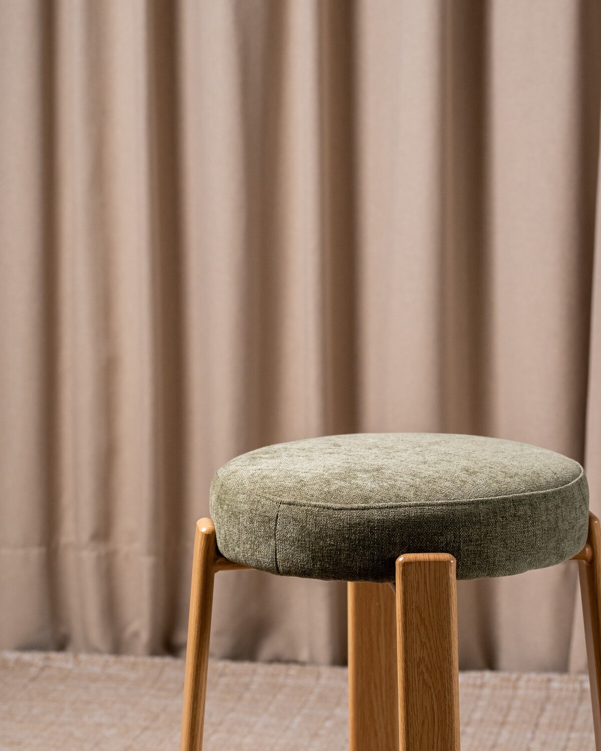 63.5cm Orin Chenille Bar Stools