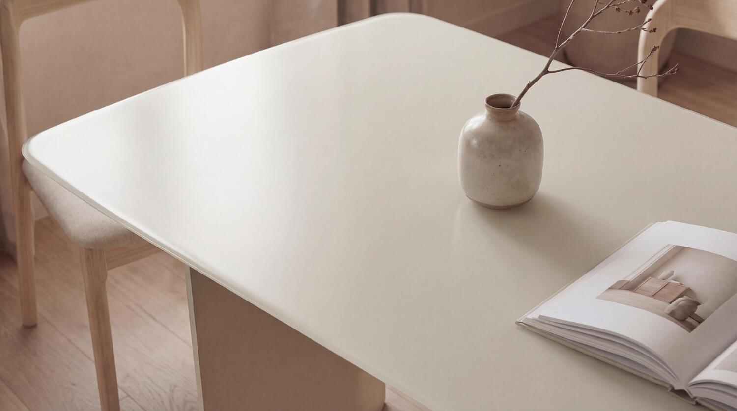 Vanya Dining Table