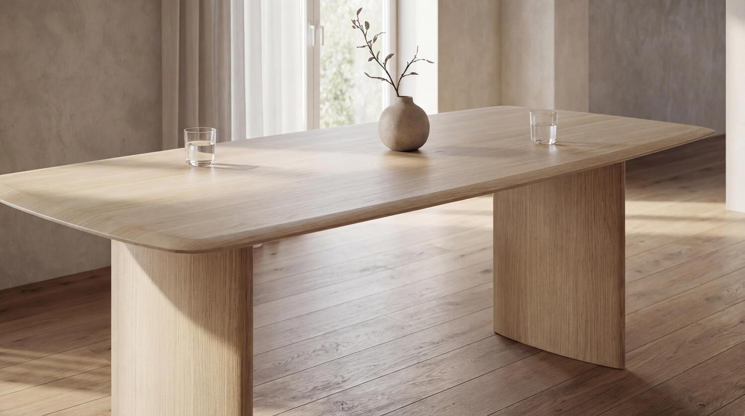 Torin Dining Table